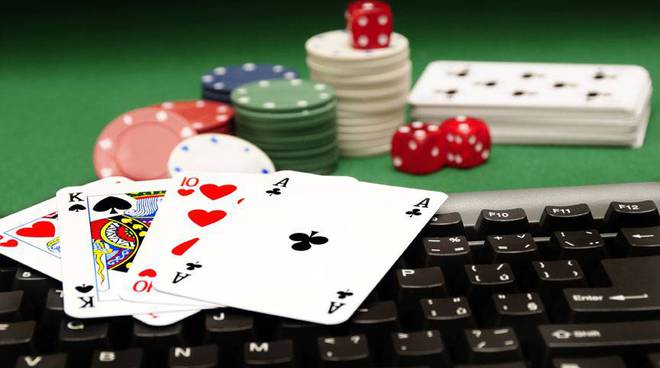 poker-gioco-online-casino-azzardo-scommesse-225338.660x368.jpg